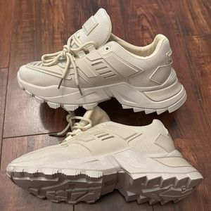 PrettyLittleThings beige dad sneakers